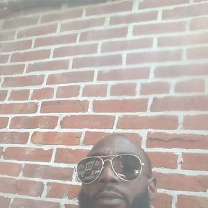 Meet your Posher, Shuglife